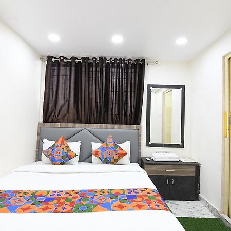 Hotel Fabexpress Sr Royale - Nr Sealdah Station Kalkuta Zewnętrze zdjęcie