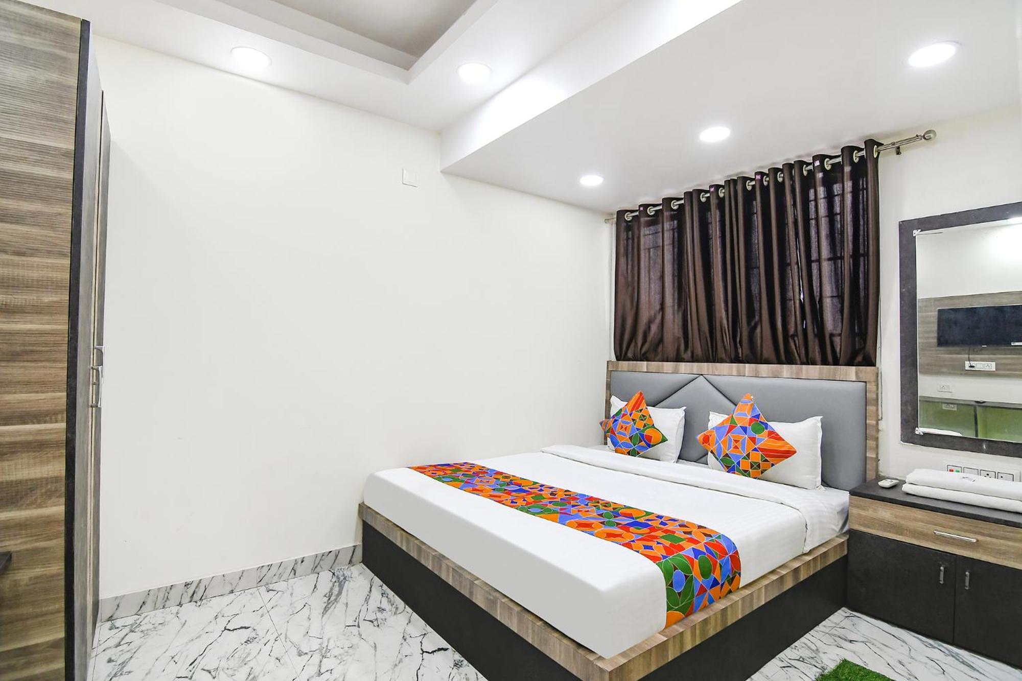 Hotel Fabexpress Sr Royale - Nr Sealdah Station Kalkuta Zewnętrze zdjęcie